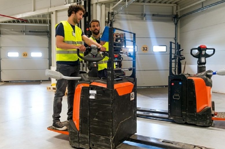 طرز استفاده از بالابر